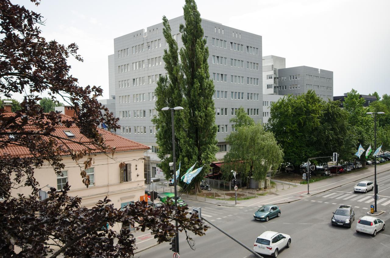 Apartment Trzaska With Free Parking Ljubljana Exterior photo